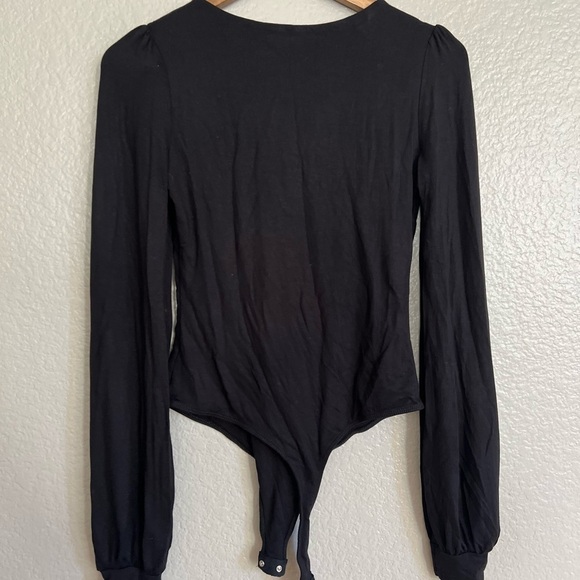 Bundle of 3 Kaylene V-Neck Balloon Sleeve Bodysuits - Picture 13 of 15